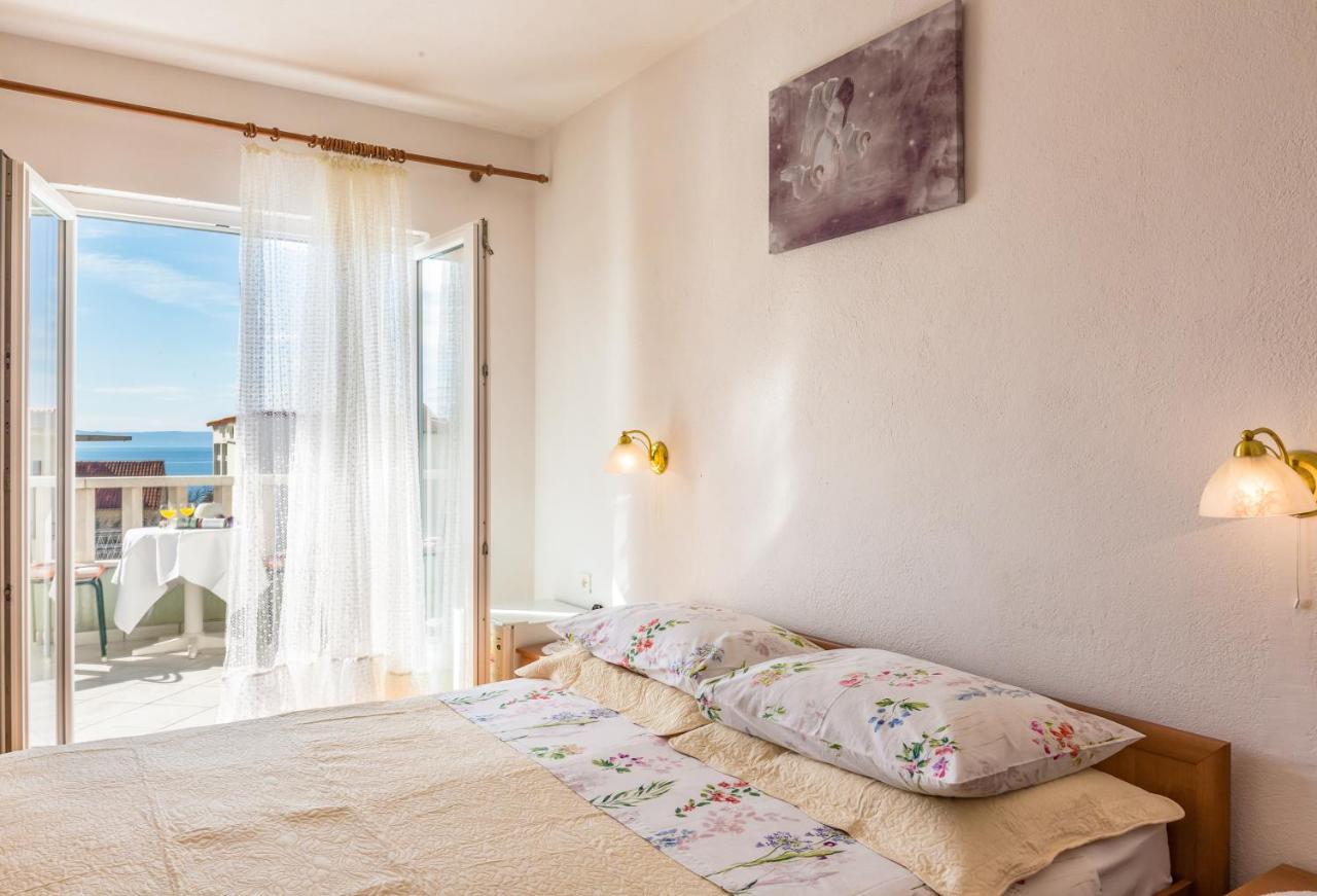 Villa Roko Tučepi エクステリア 写真