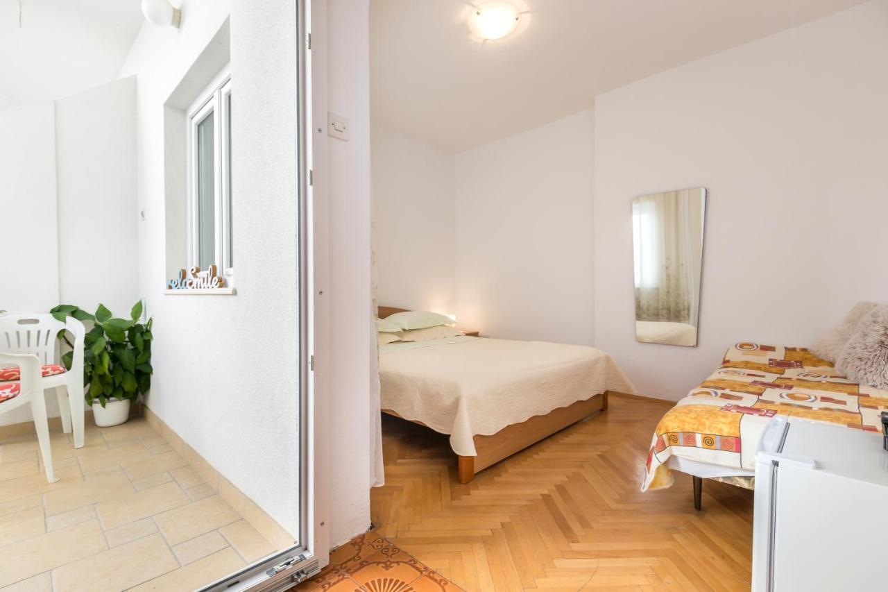 Villa Roko Tučepi エクステリア 写真